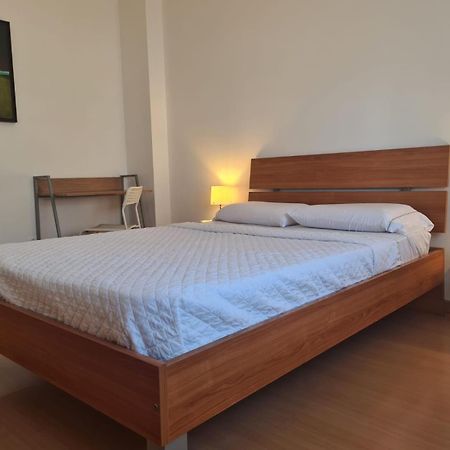 Harbour'S Way, Spacious And Cosy Apartment, With Ac Olhao Luaran gambar